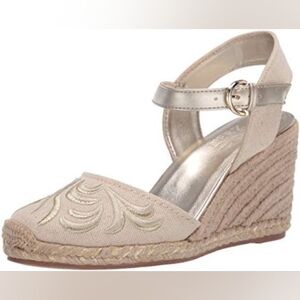 NWOB Naturalizer Phebe II Wedge Espadrilles